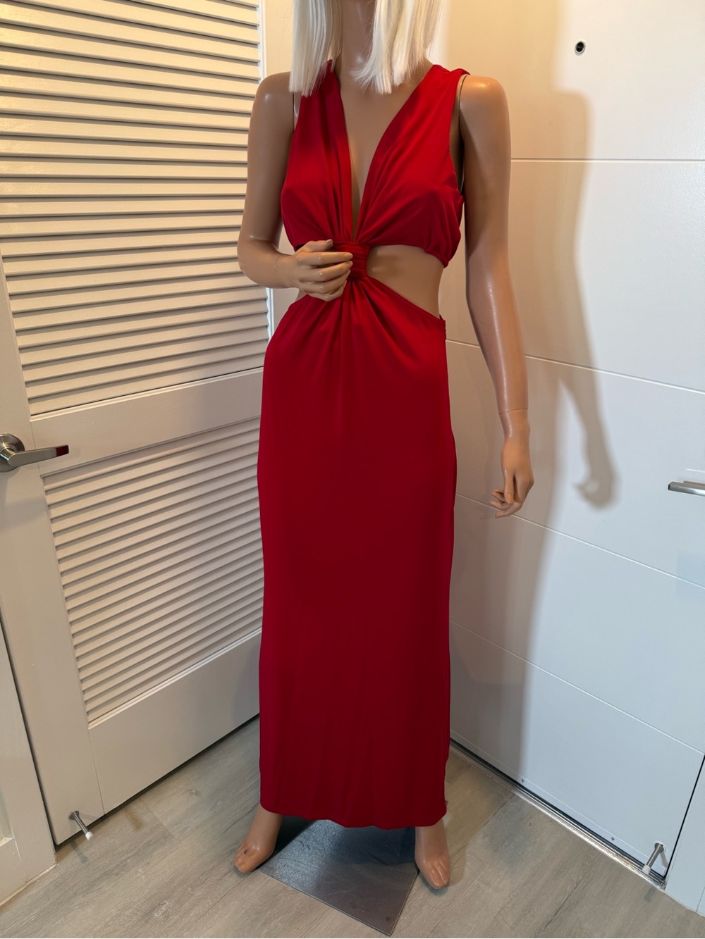 Kittenish Red sexy Cutout Twist Maxi Dress medium
